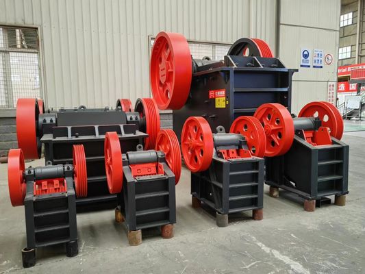 China Hot Sale Mini diesel Engine Pe400x600  Jaw Crusher with Screen