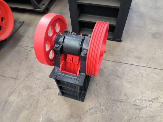 Factory Direct PE100*125 Lab Jaw Crusher Good Price for Hard Rock Crushing Mining Stone Applications Small Capacity Hot Sale