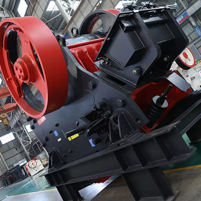 China Jaw Crusher Machine Good Price CJ1513 European Jaw Crusher  for Mining with Capacity 530-1280t/h